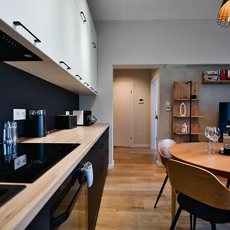 Apartament Apartament 4 *